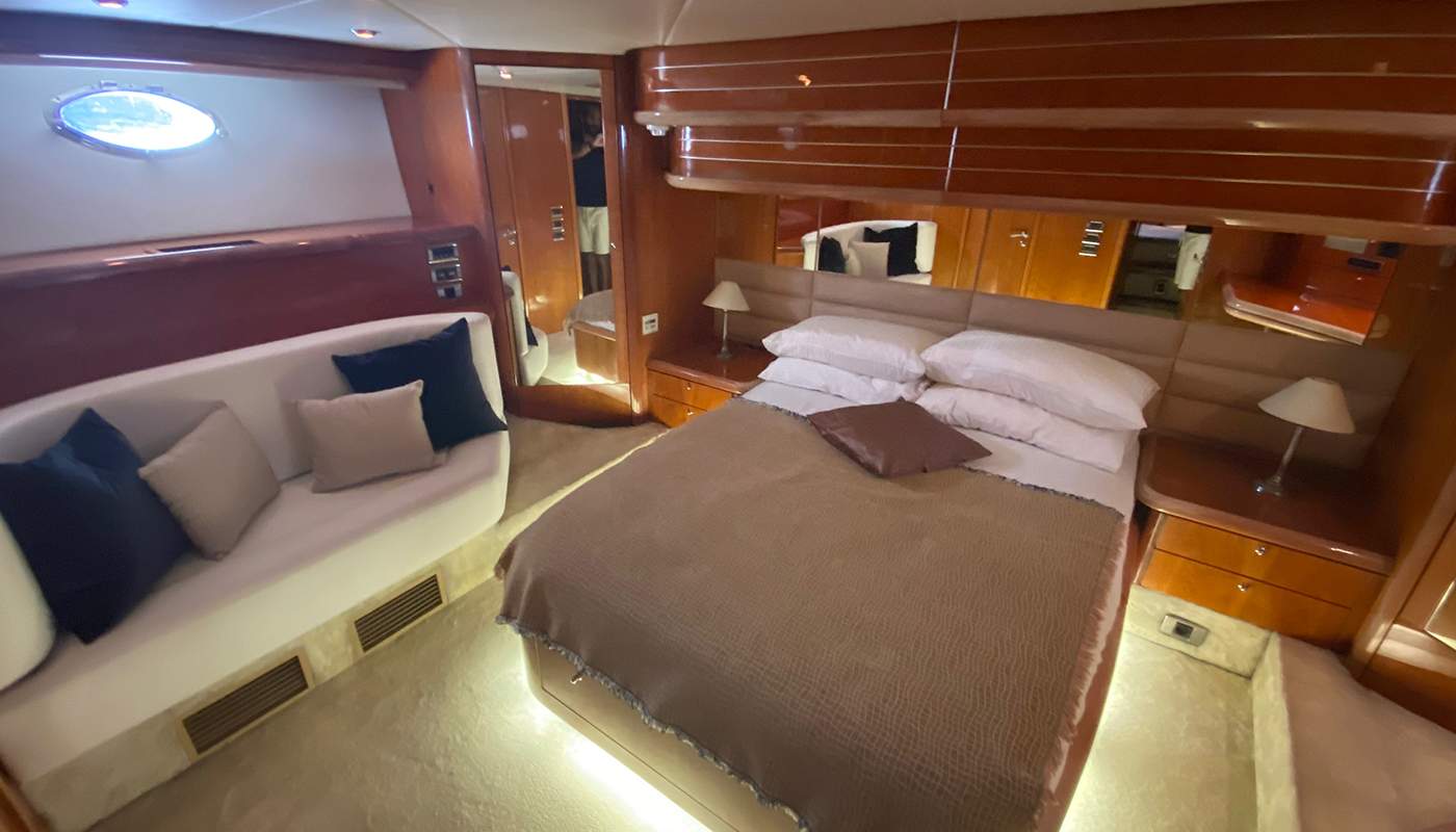 Sunseeker 64 — photo 8