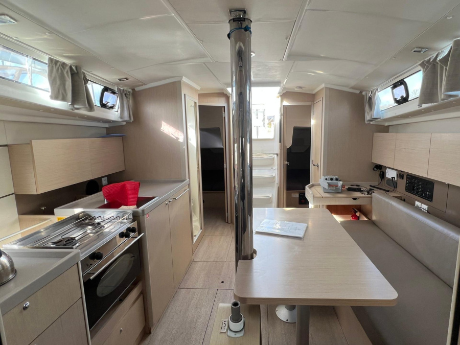 Oceanis 38 GTE — photo 2