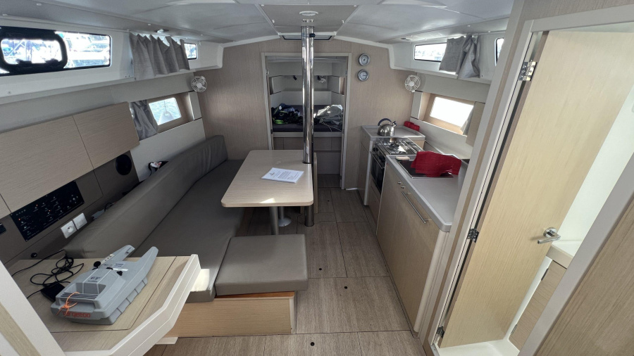 Oceanis 38 GTE — photo 4