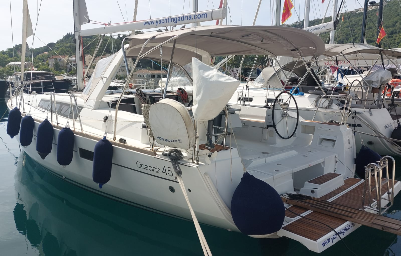 Oceanis 45 — photo 2