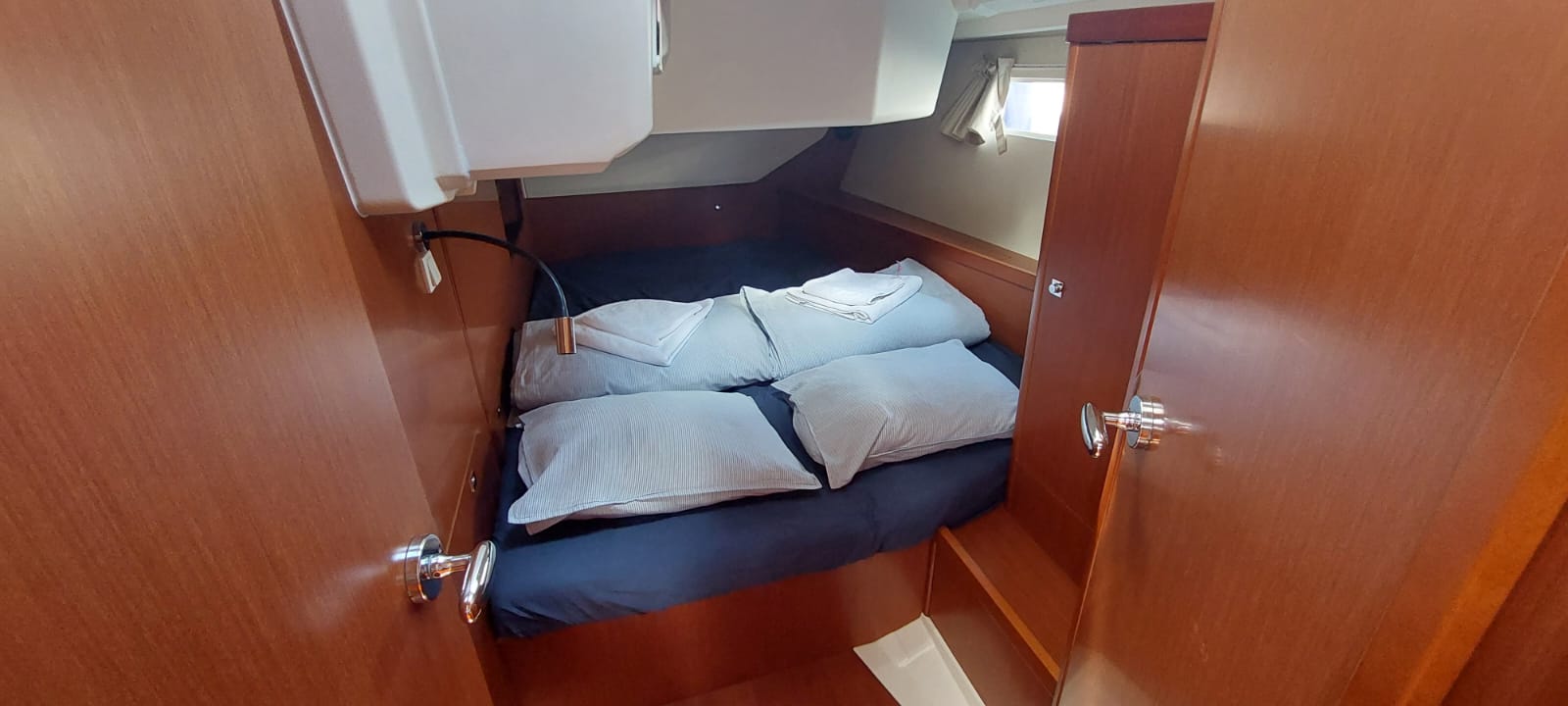 Oceanis 45 — photo 14