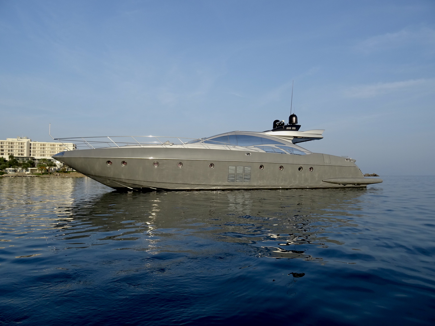 Azimut 86 — photo 46