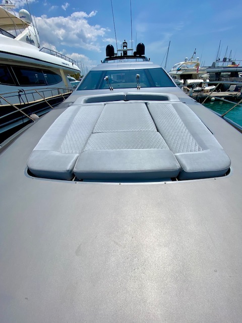 Azimut 86 — photo 54