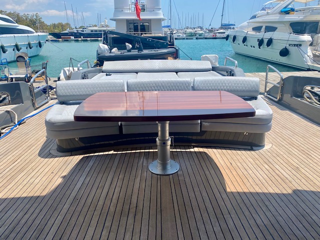 Azimut 86 — photo 6