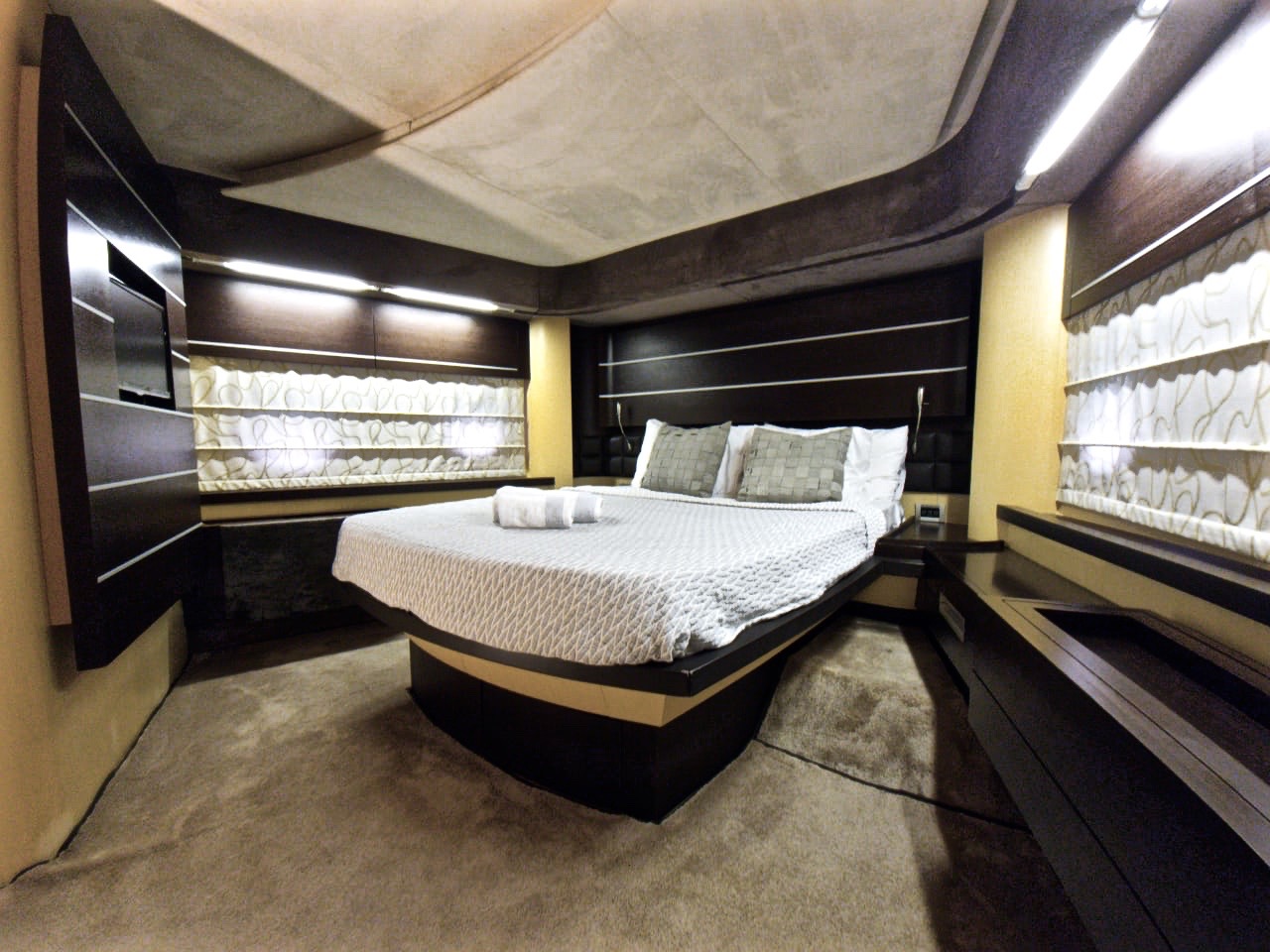 Azimut 86 — photo 14