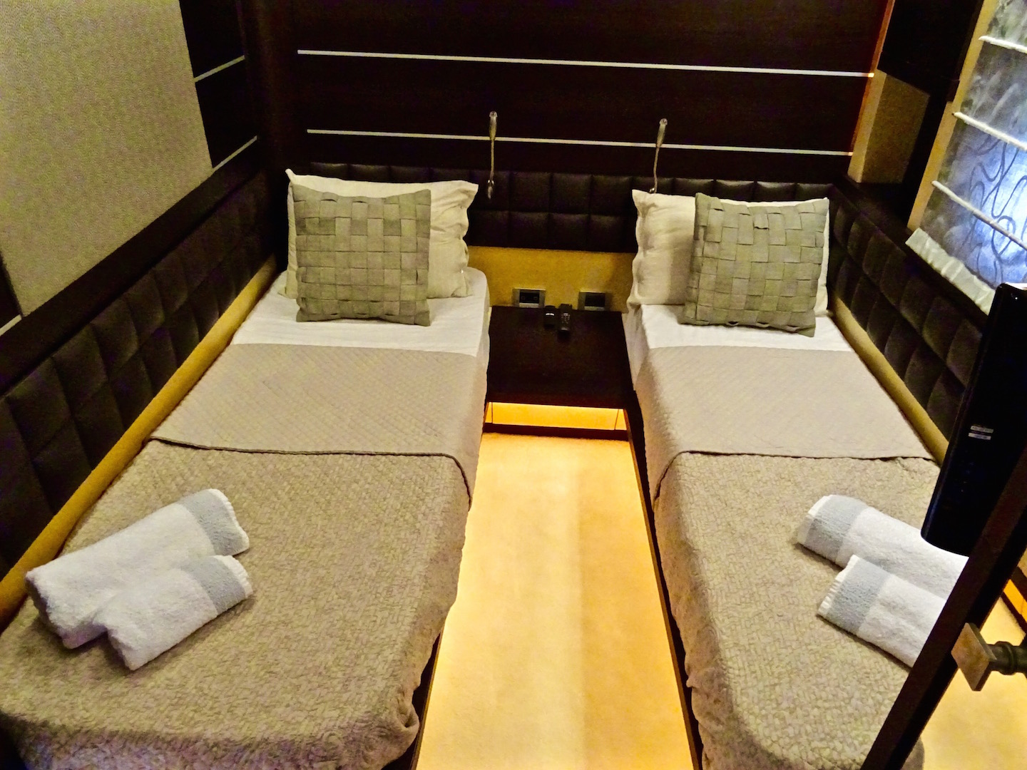 Azimut 86 — photo 26