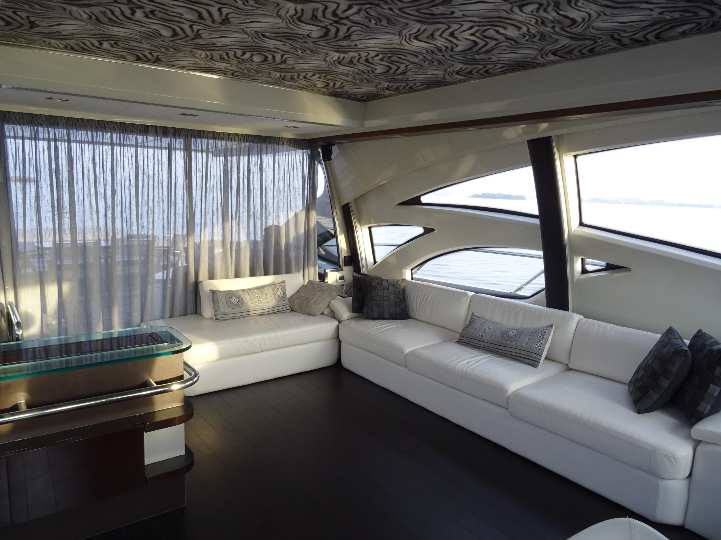 Azimut 86 — photo 7