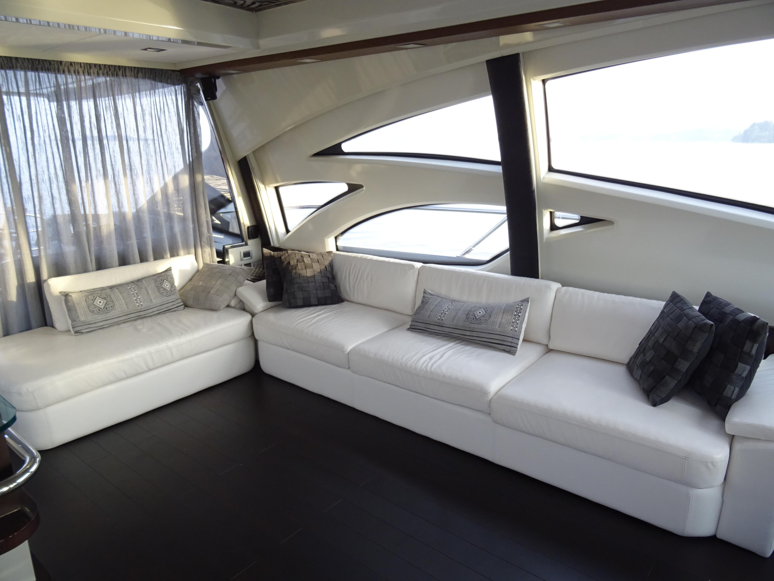 Azimut 86 — photo 38