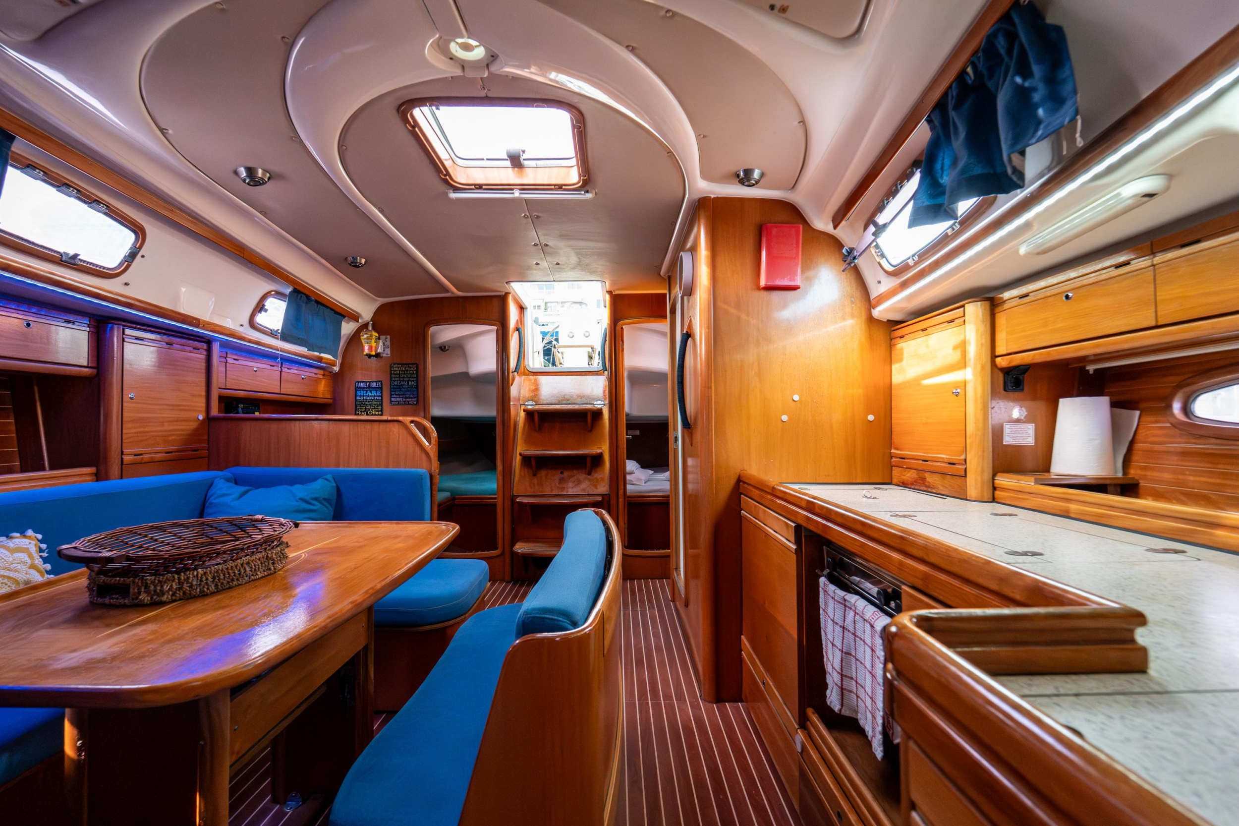 Bavaria 39 Cruiser — photo 5