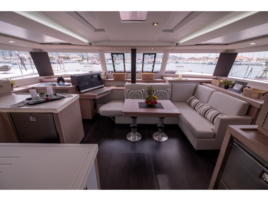 Fountaine Pajot Astréa 42 — photo 25