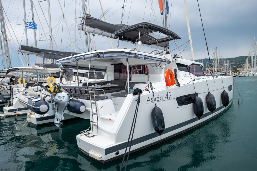 Fountaine Pajot Astréa 42 — photo 38