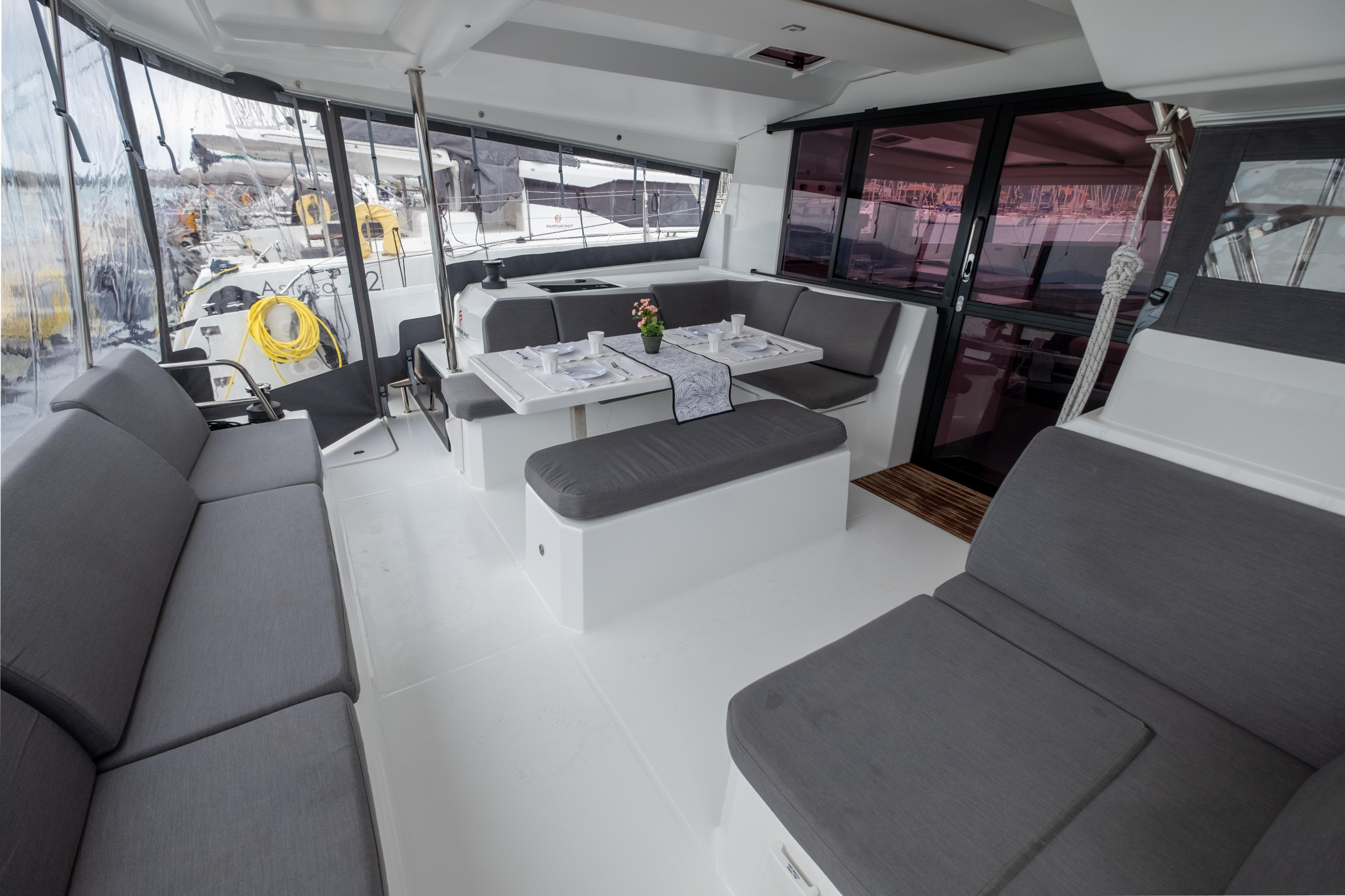 Fountaine Pajot Astréa 42 — photo 9