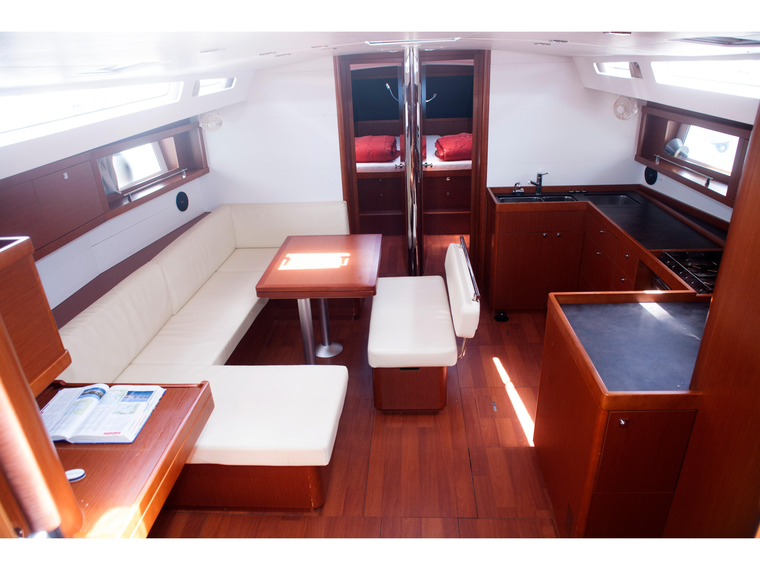 Oceanis 48 — photo 2