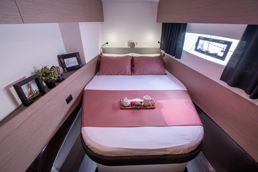 Fountaine Pajot Astréa 42 — photo 28