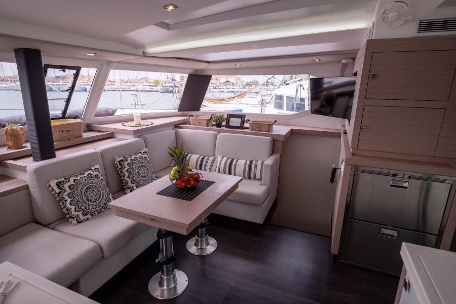 Fountaine Pajot Astréa 42 — photo 31