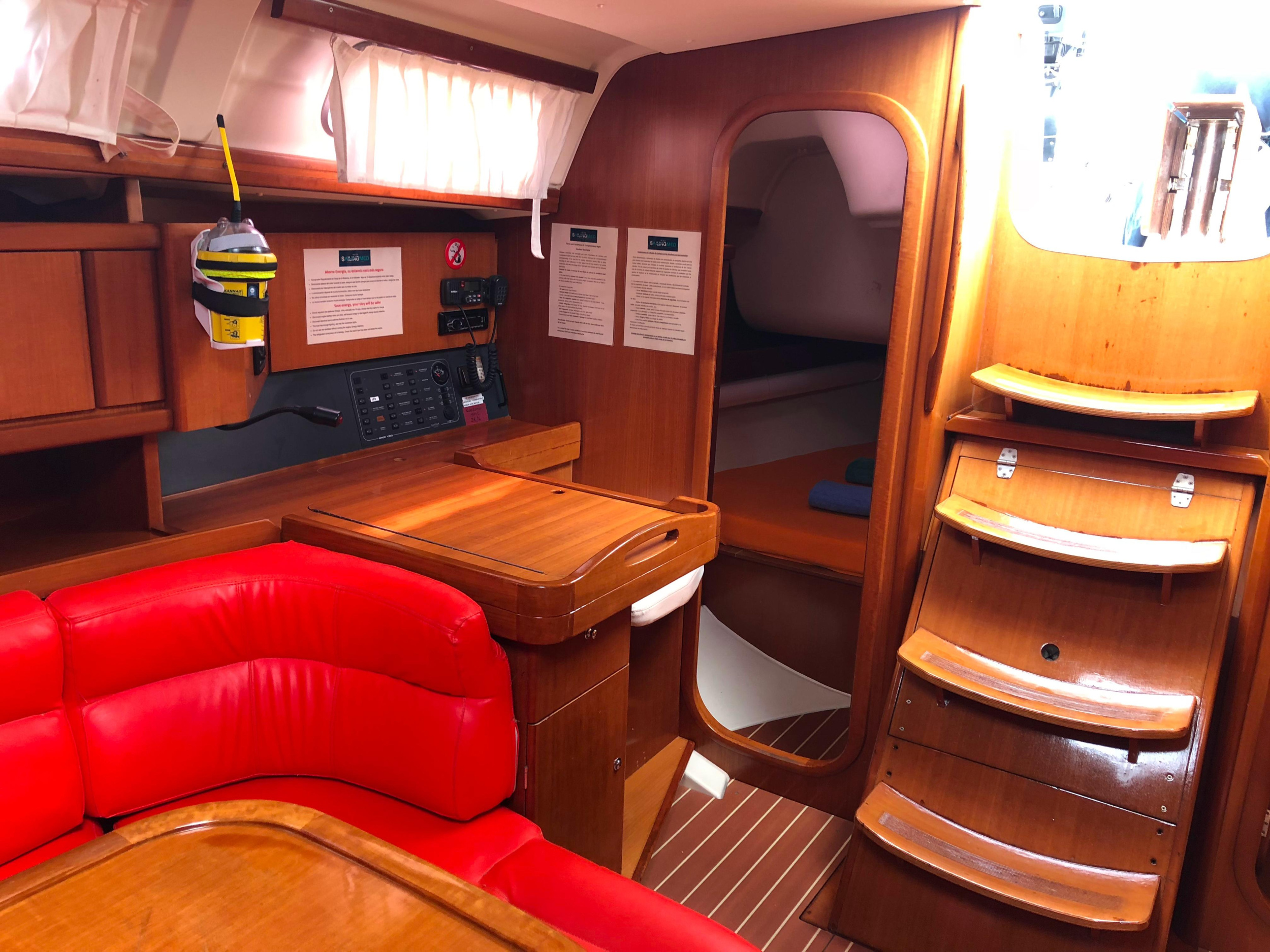 Dufour 365 Grand Large — photo 10