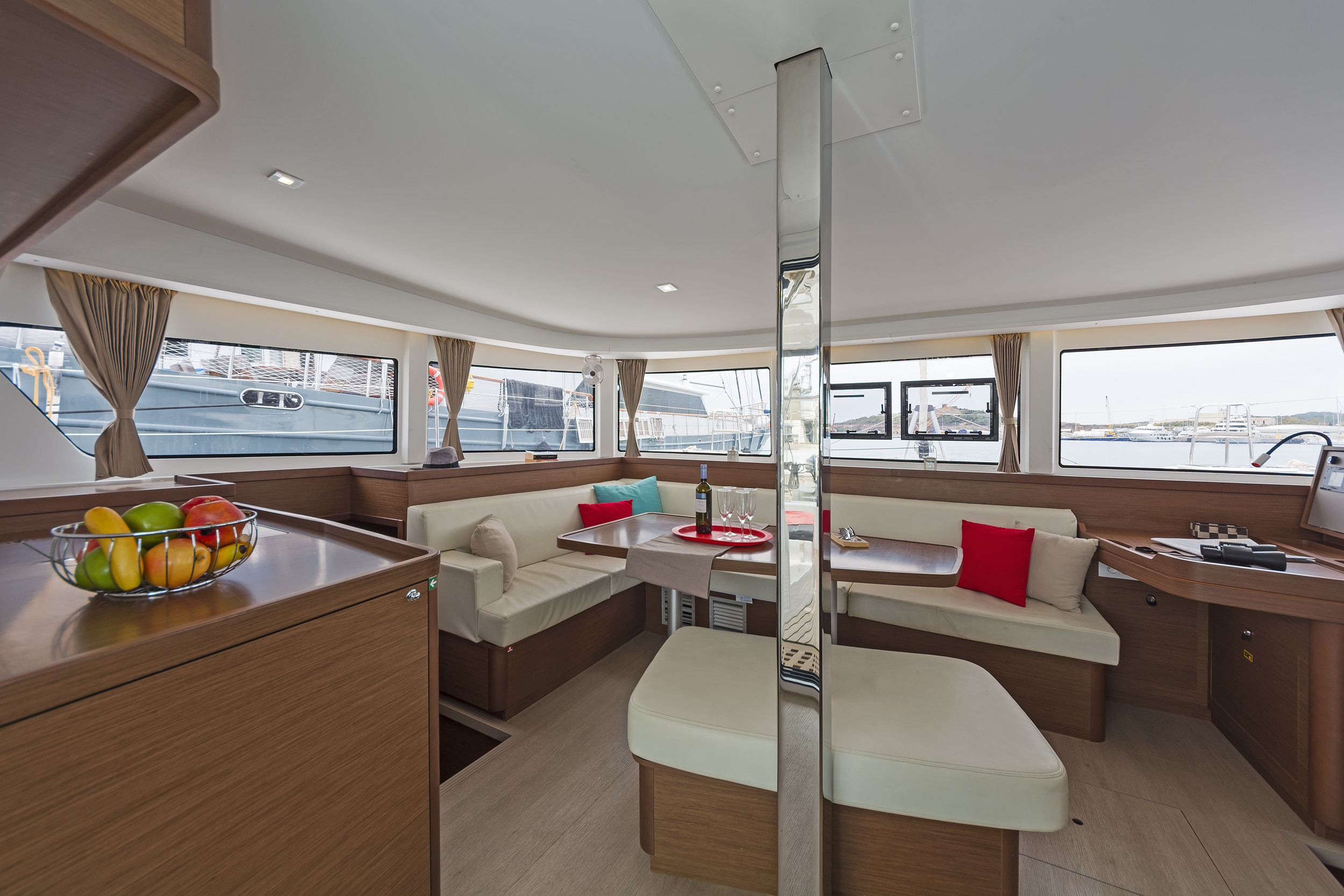 Lagoon 42 & GEN — photo 19