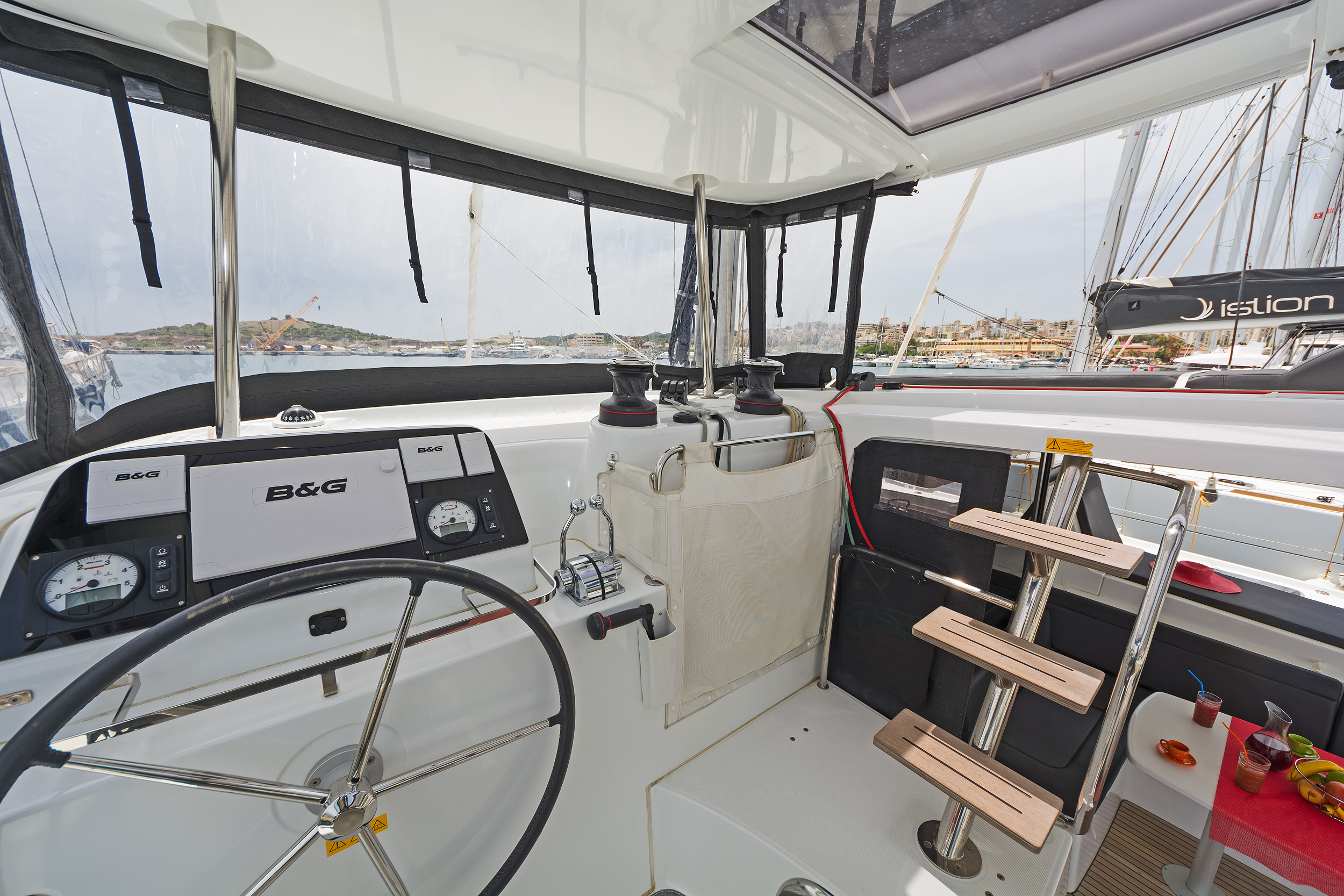 Lagoon 42 & GEN — photo 17