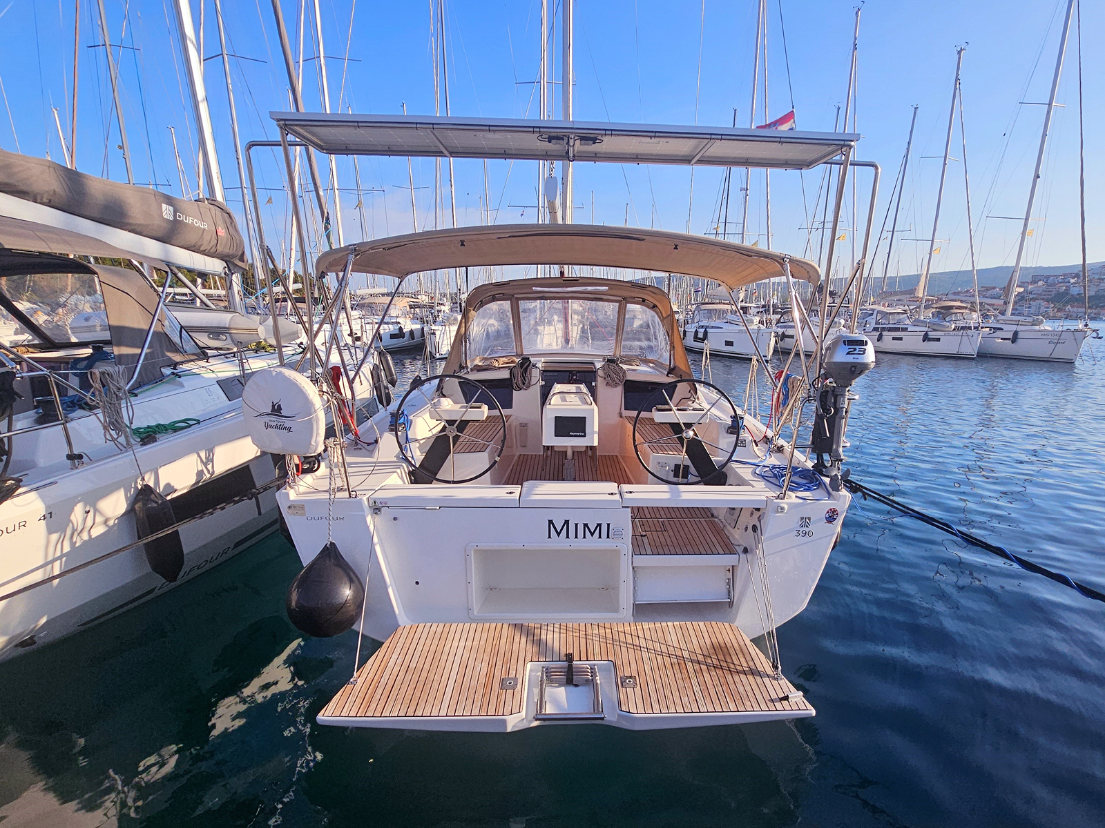 Dufour 390 Grand Large — photo 1