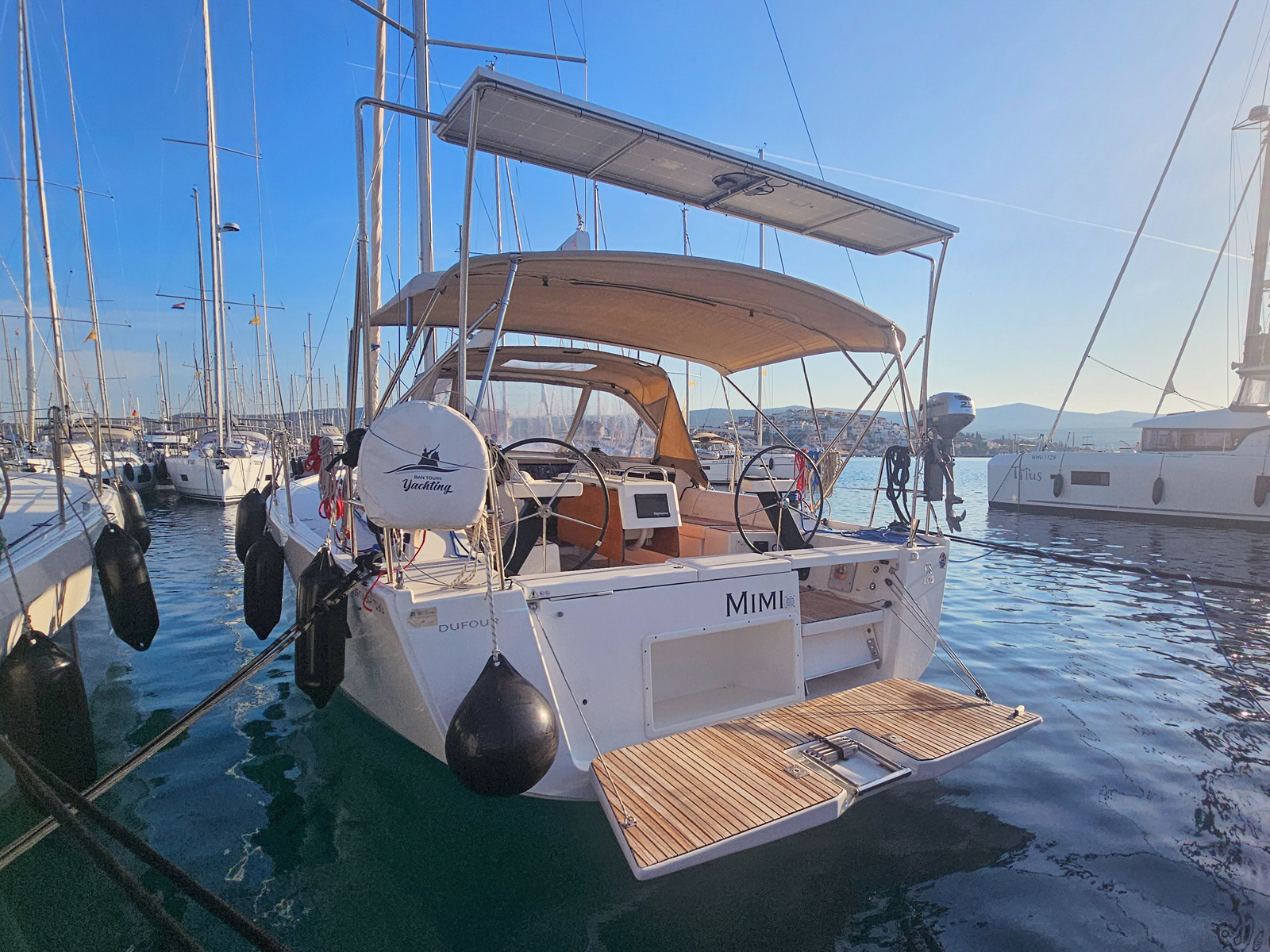 Dufour 390 Grand Large — photo 7