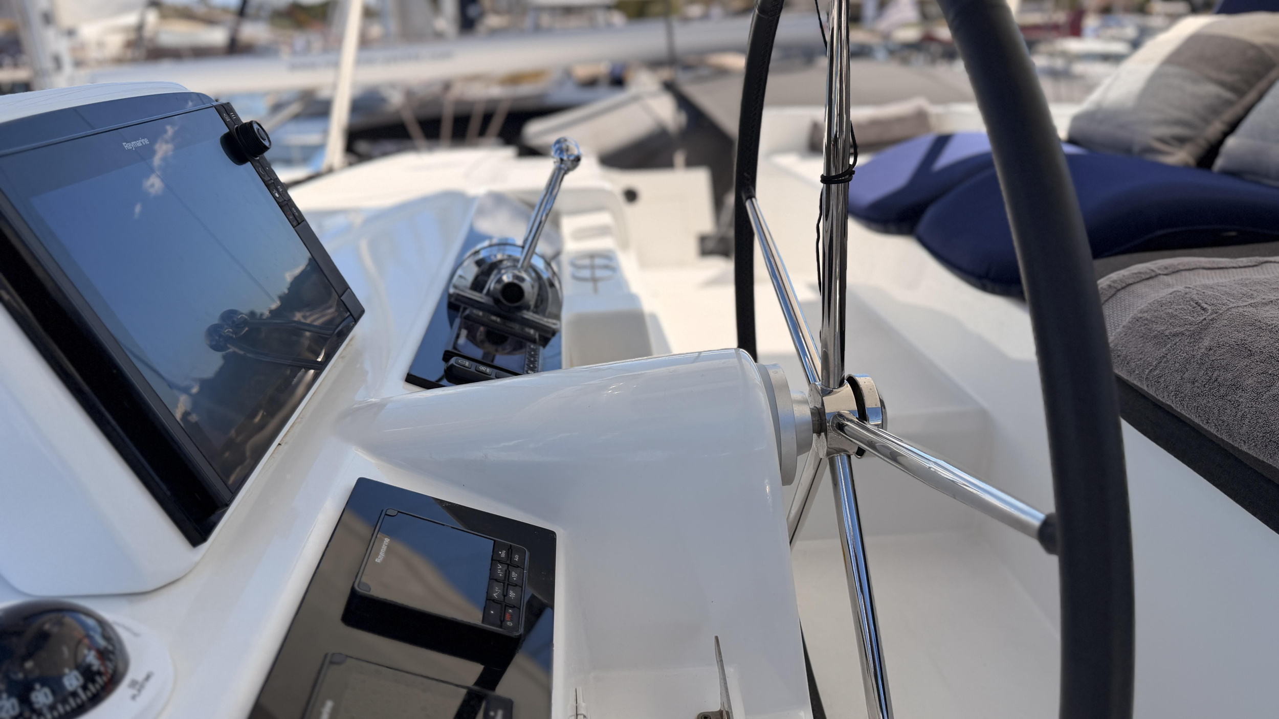 Lagoon 46 — photo 23