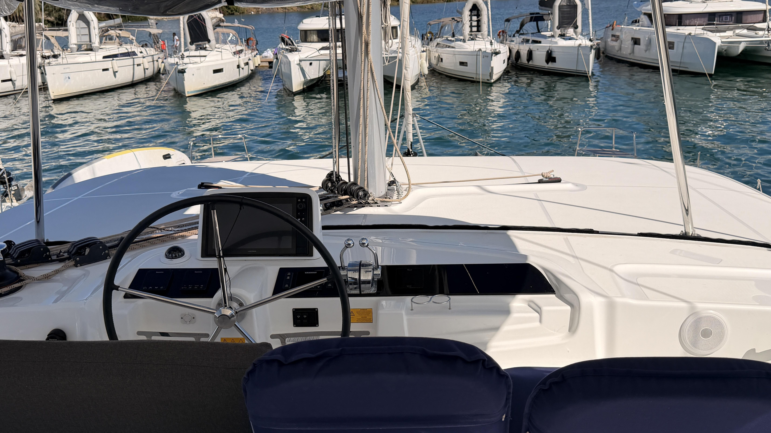 Lagoon 46 — photo 25
