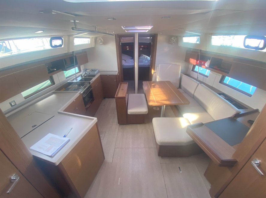 Oceanis 46.1 — photo 7