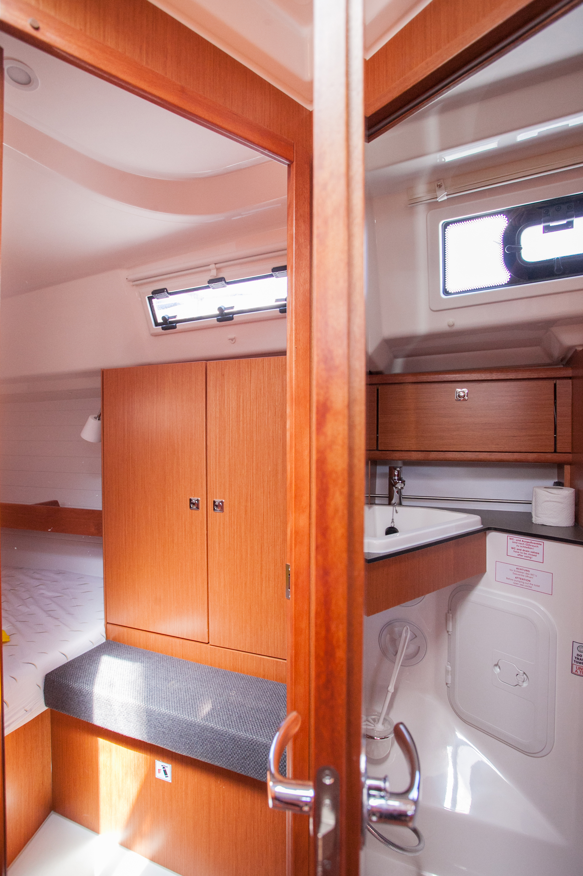 Bavaria Cruiser 34 — photo 12