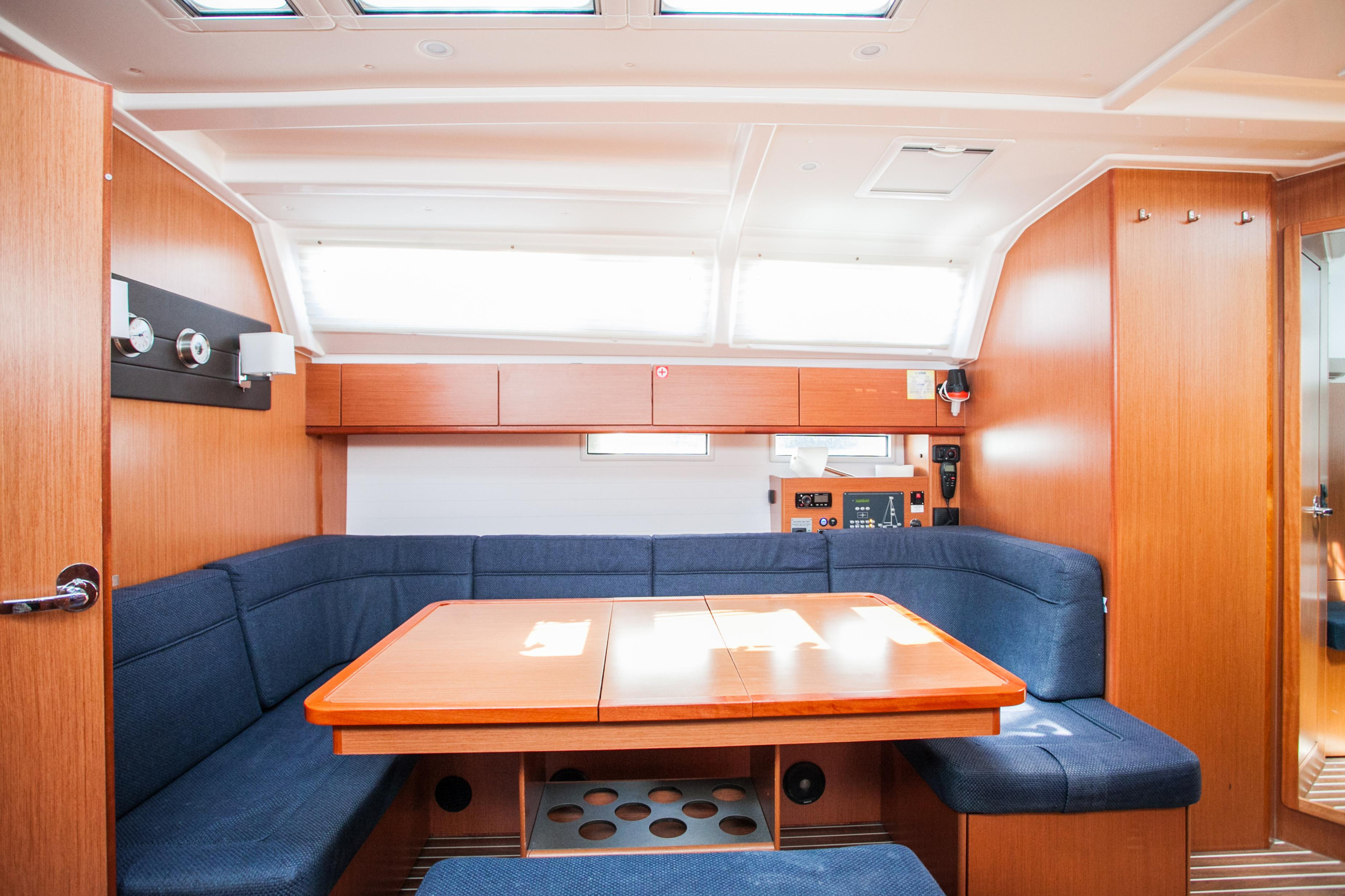 Bavaria Cruiser 46 — photo 8