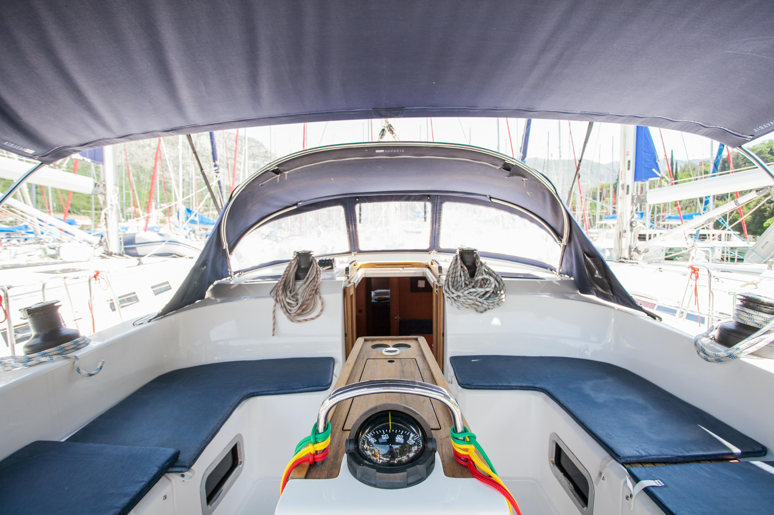 Bavaria Cruiser 51 — photo 12