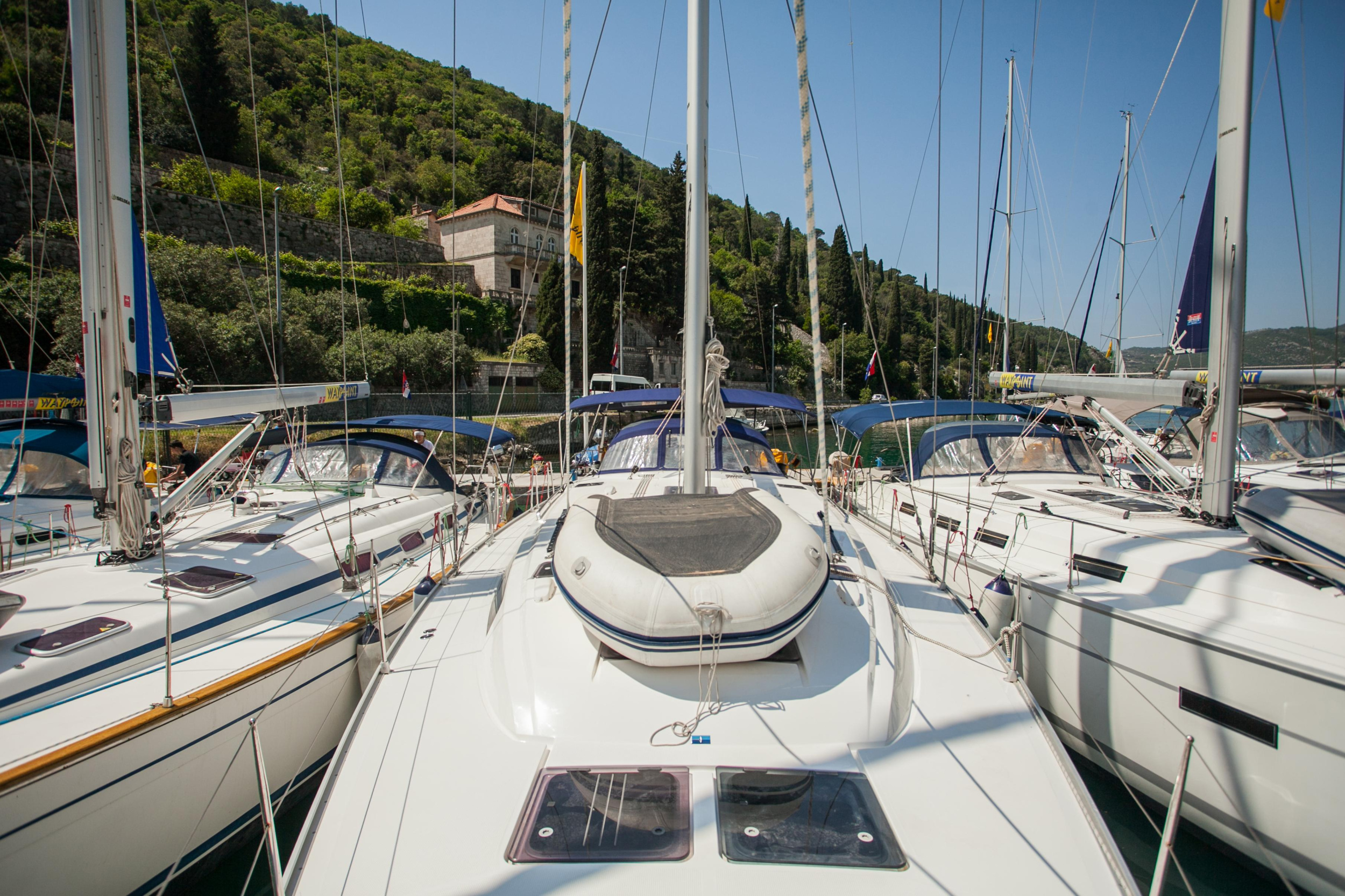 Bavaria Cruiser 51 — photo 17