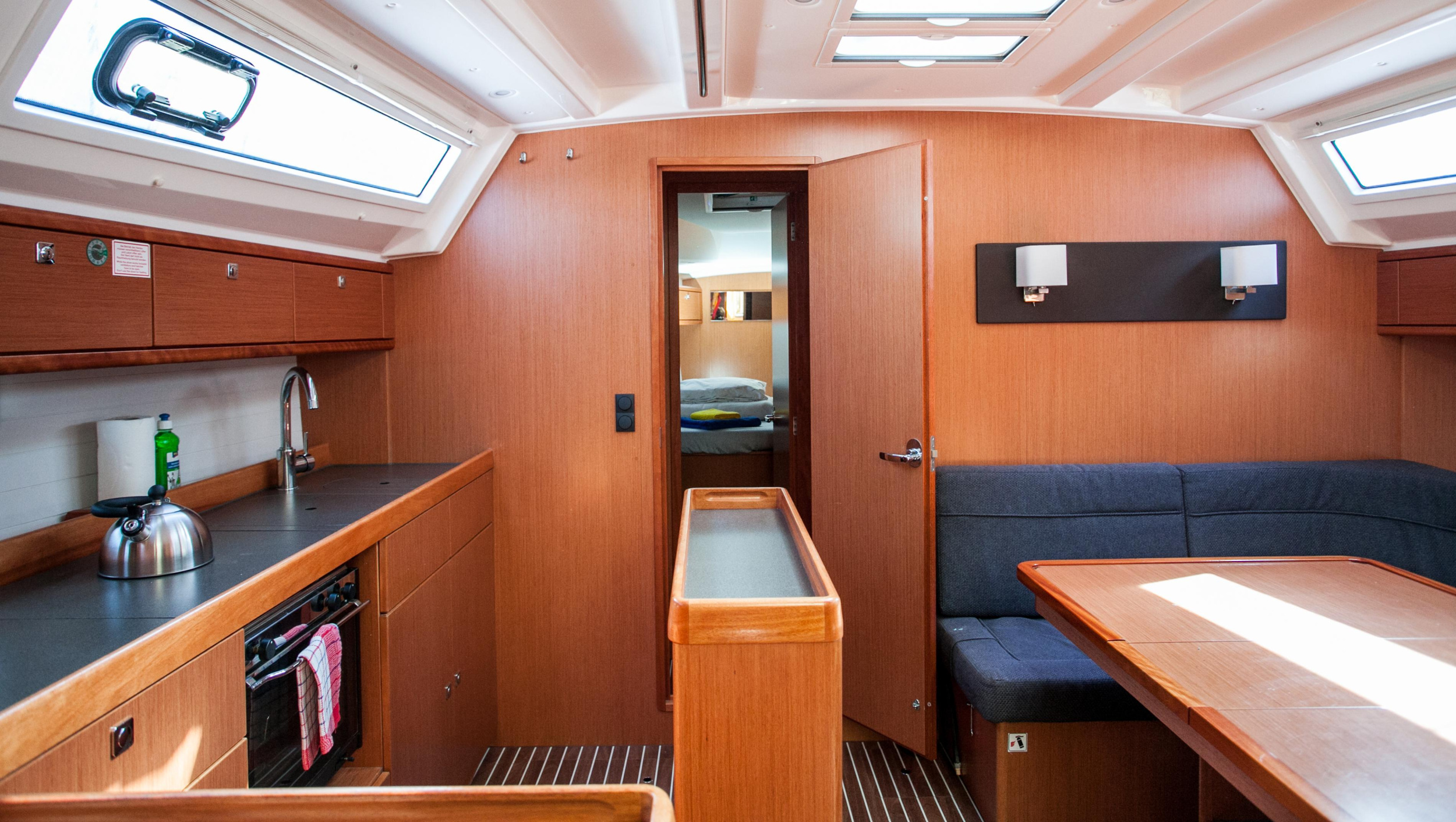 Bavaria Cruiser 46 — photo 29