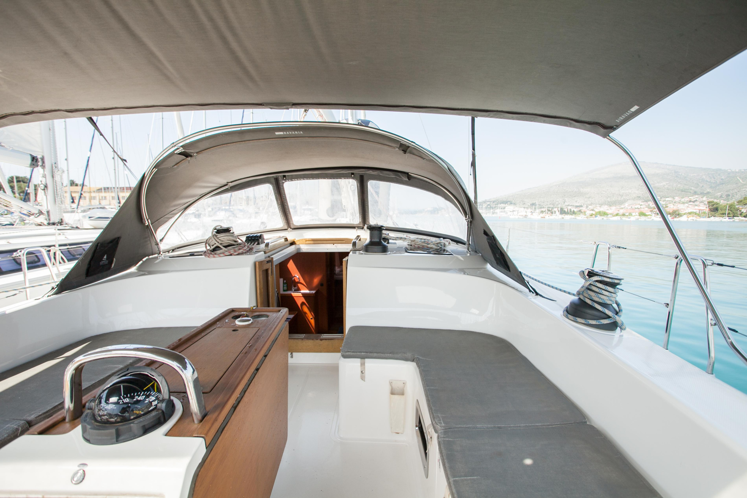 Bavaria Cruiser 51 — photo 15