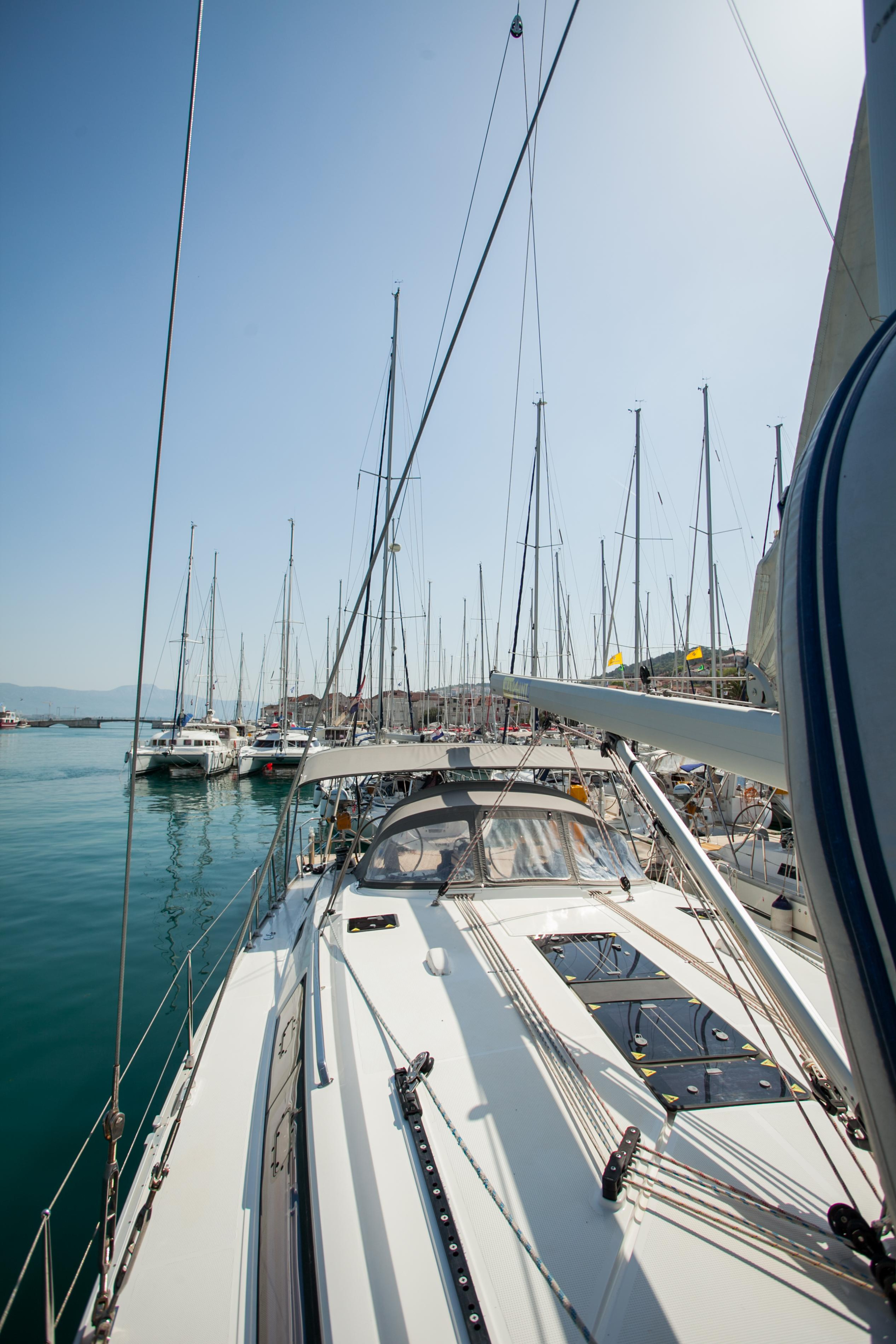Bavaria Cruiser 51 — photo 9