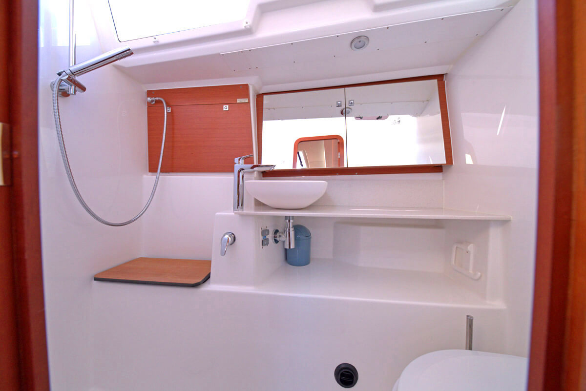 Dufour 412 Grand large — photo 17