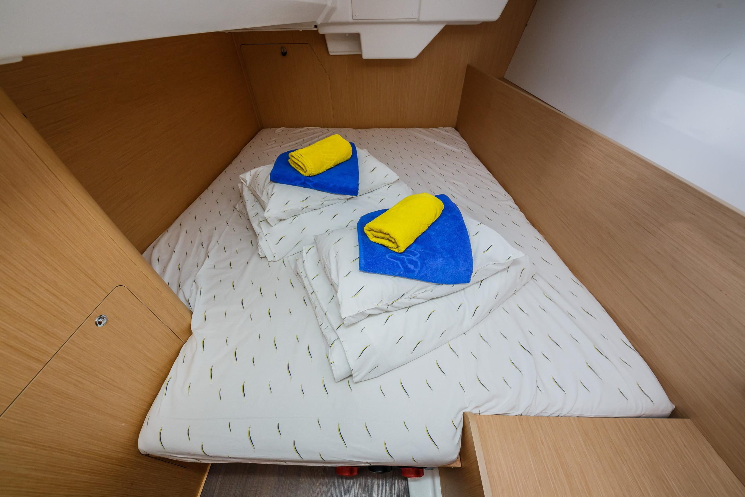 Oceanis 38.1 — photo 2