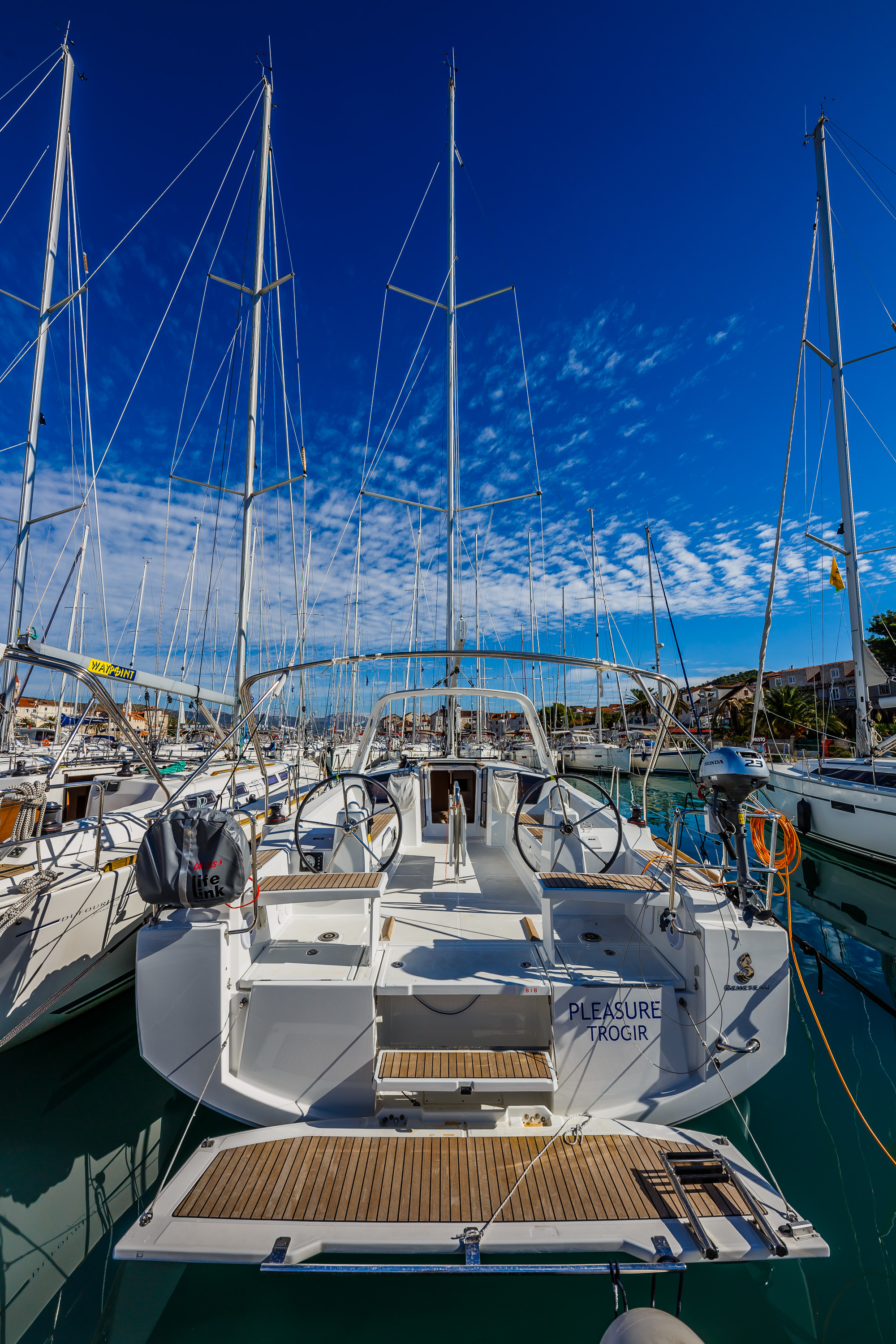 Oceanis 38.1 — photo 8