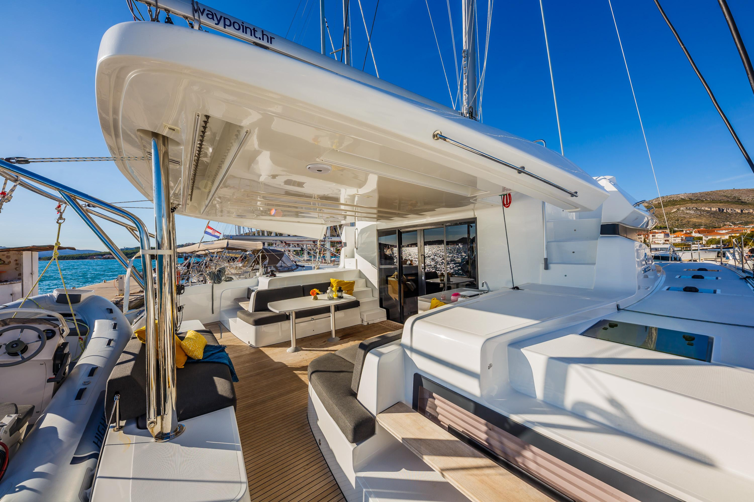 Lagoon 50 Fly — photo 5