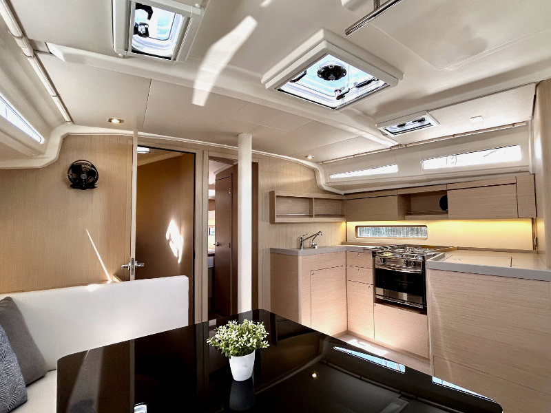 Oceanis 40.1 — photo 6