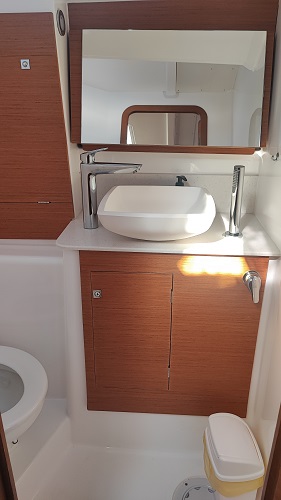Dufour 390 — photo 23