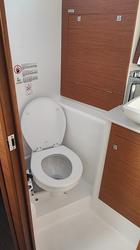 Dufour 390 — photo 4