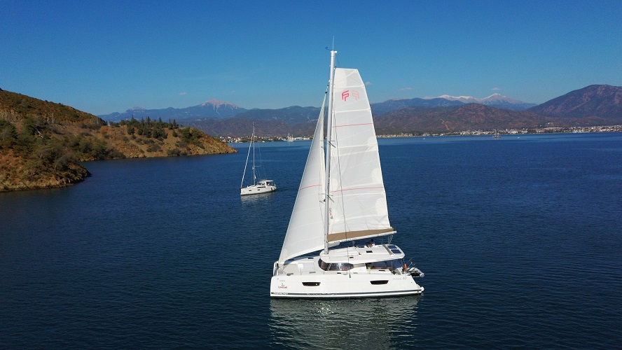 Astréa 42 — photo 21