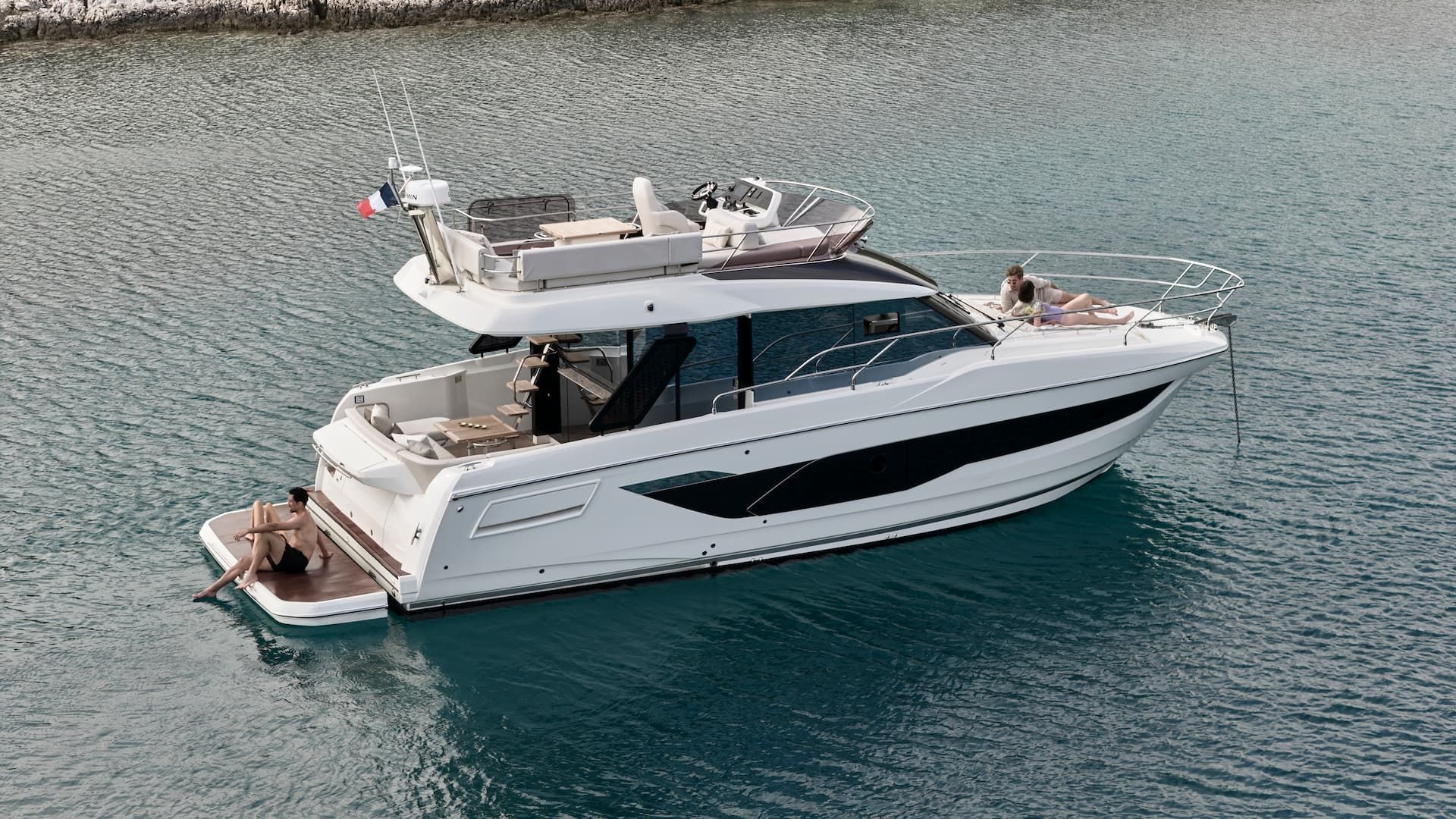Prestige F4.3 — photo 8