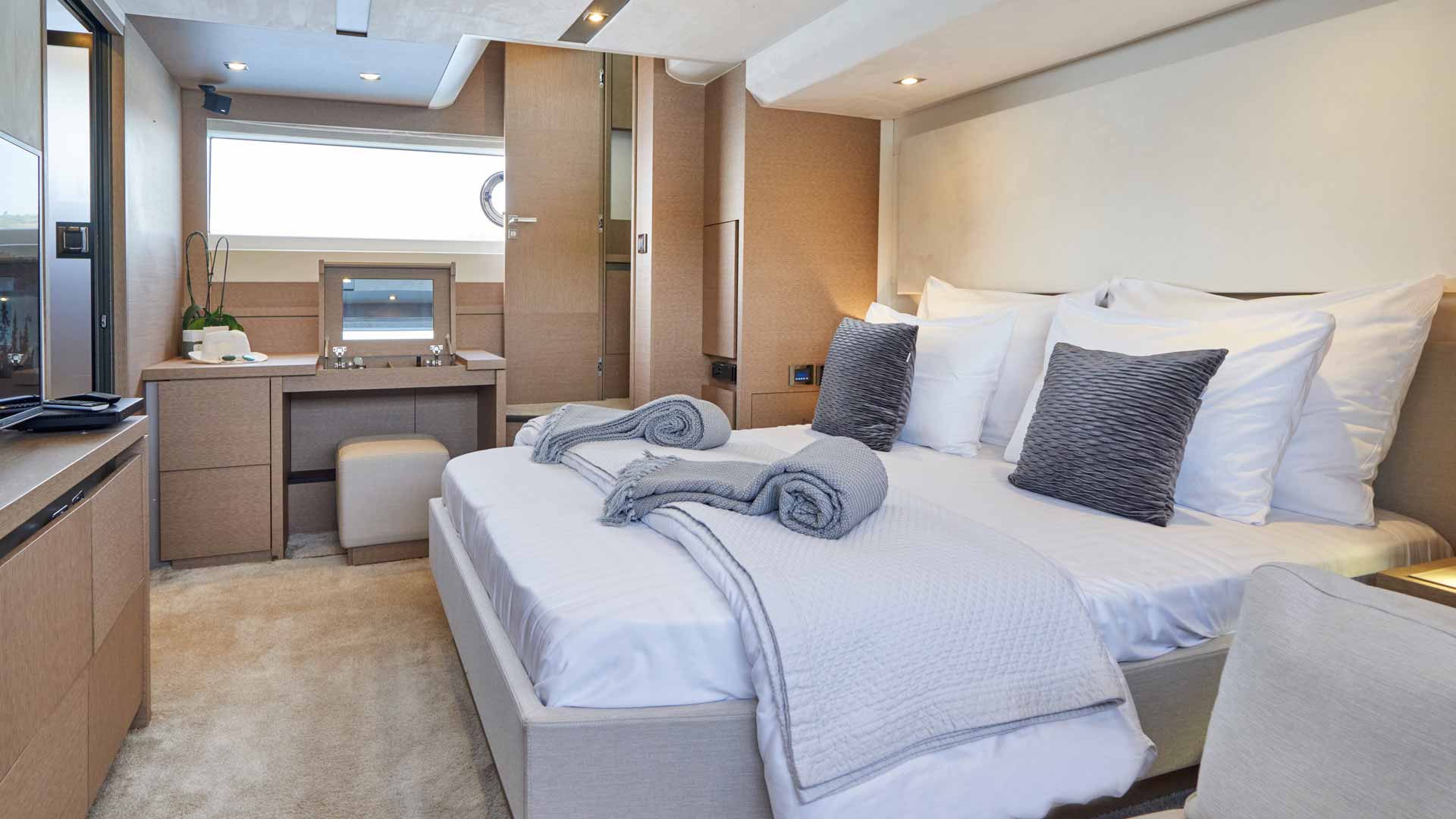 Prestige 630S — photo 30