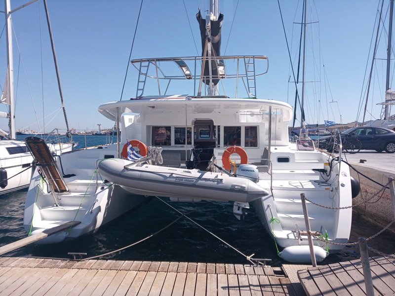 Lagoon 450 Flybridge — photo 1