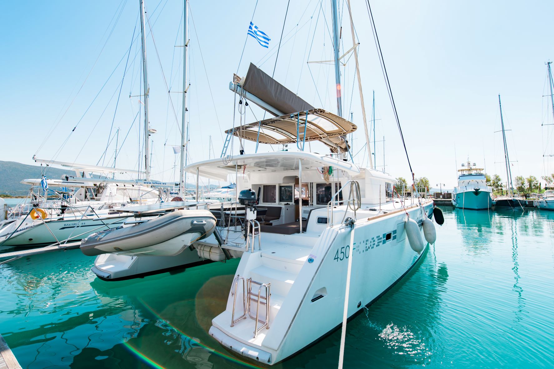 Lagoon 450 Flybridge — photo 24