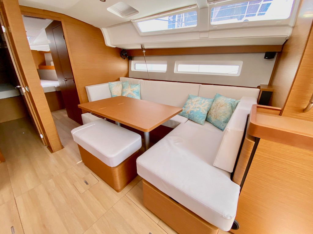 Sun Odyssey 490 — photo 11