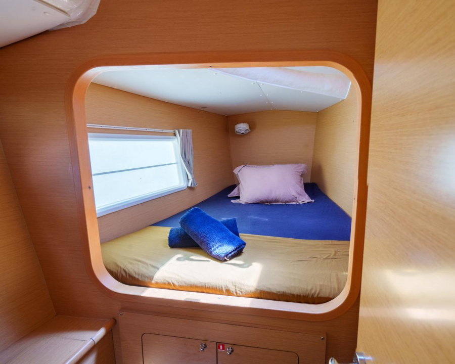Lagoon 380 S2 Owner's Version — photo 10
