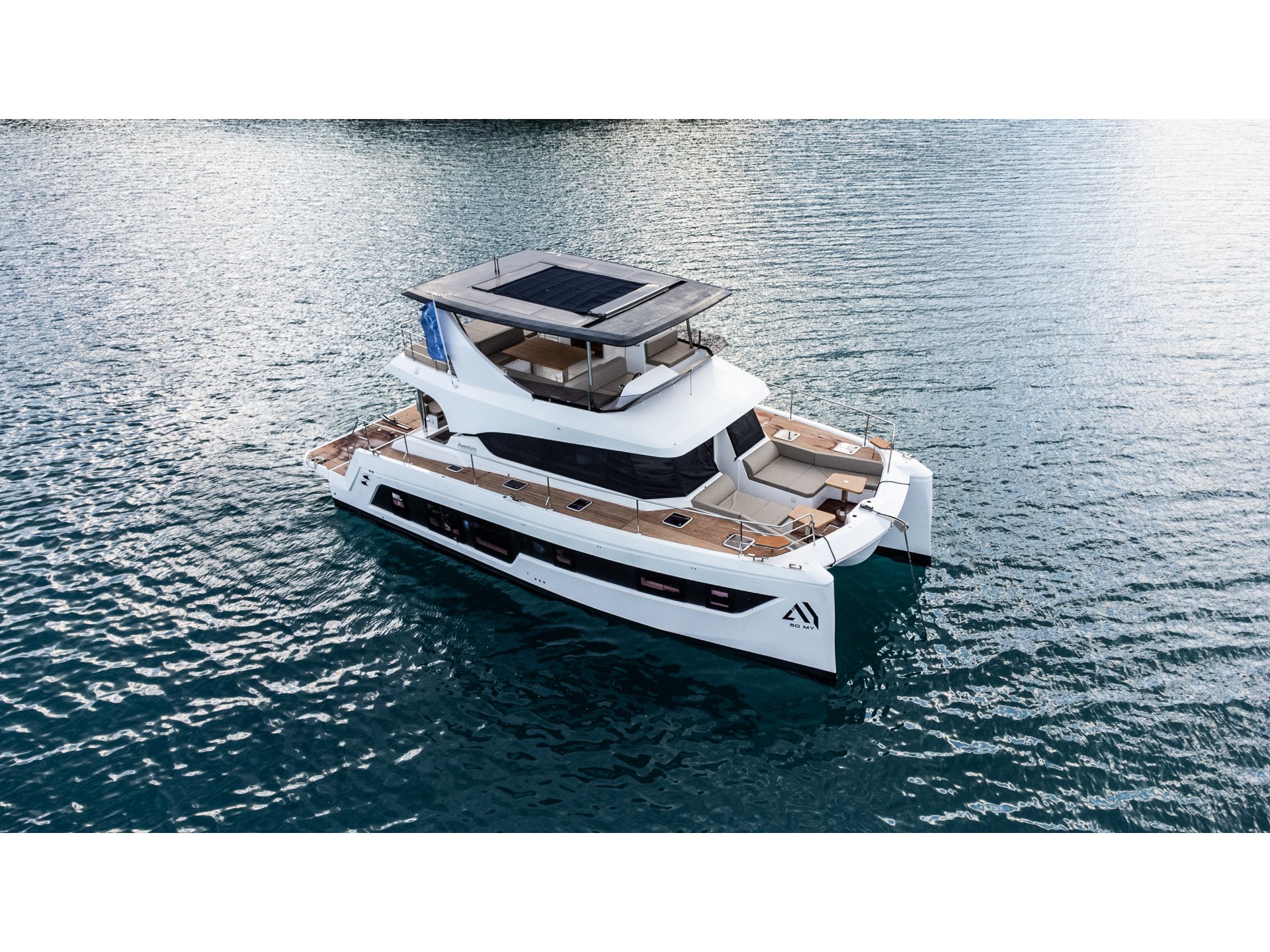 Aventura 50 — photo 1