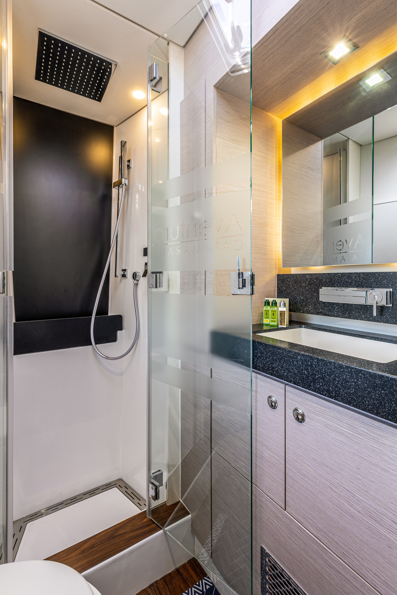 Aventura 50 — photo 21